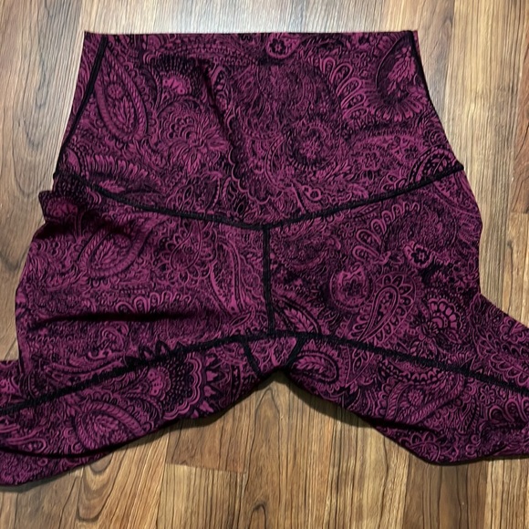 Lululemon vintage high rise leggings - Picture 4 of 4